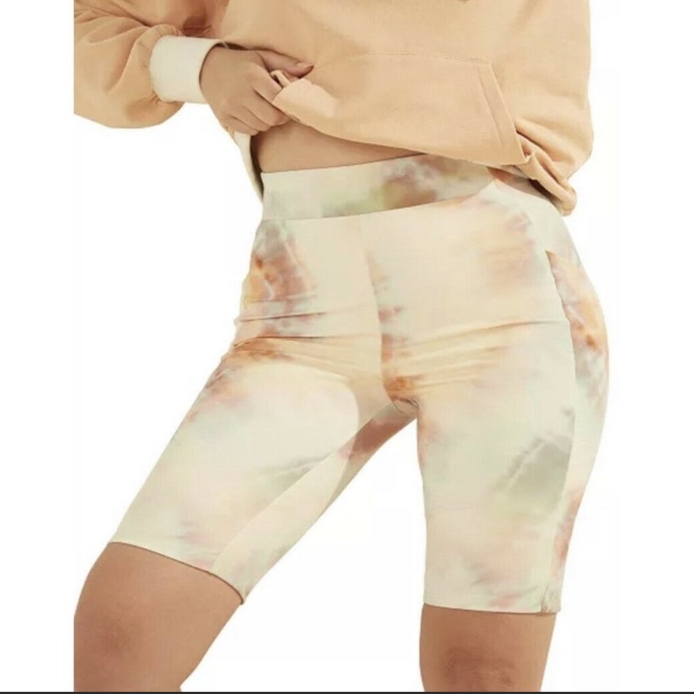NWT Guess pearl tie-dye print biker short XS